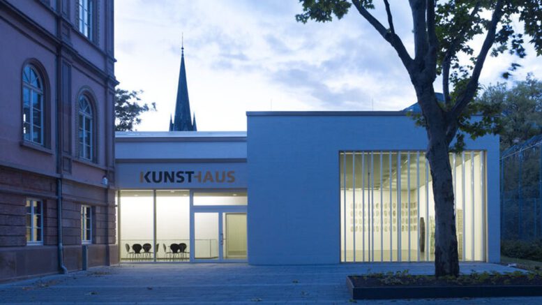Kunsthaus Wiesbaden öffnet nach Sanierung die Ateliers bei der Kurzen Nacht der Galerien und Museen
