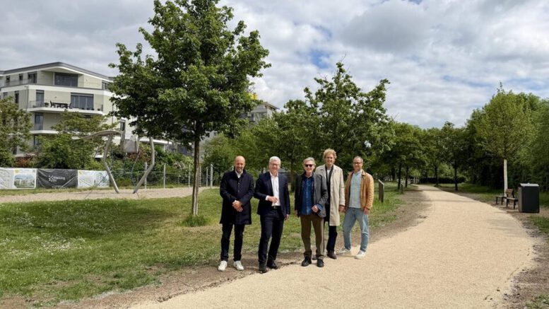 Neue Fuß und Radverbindung in Kastel verbindet Helling Höfe mit Rheinpromenade